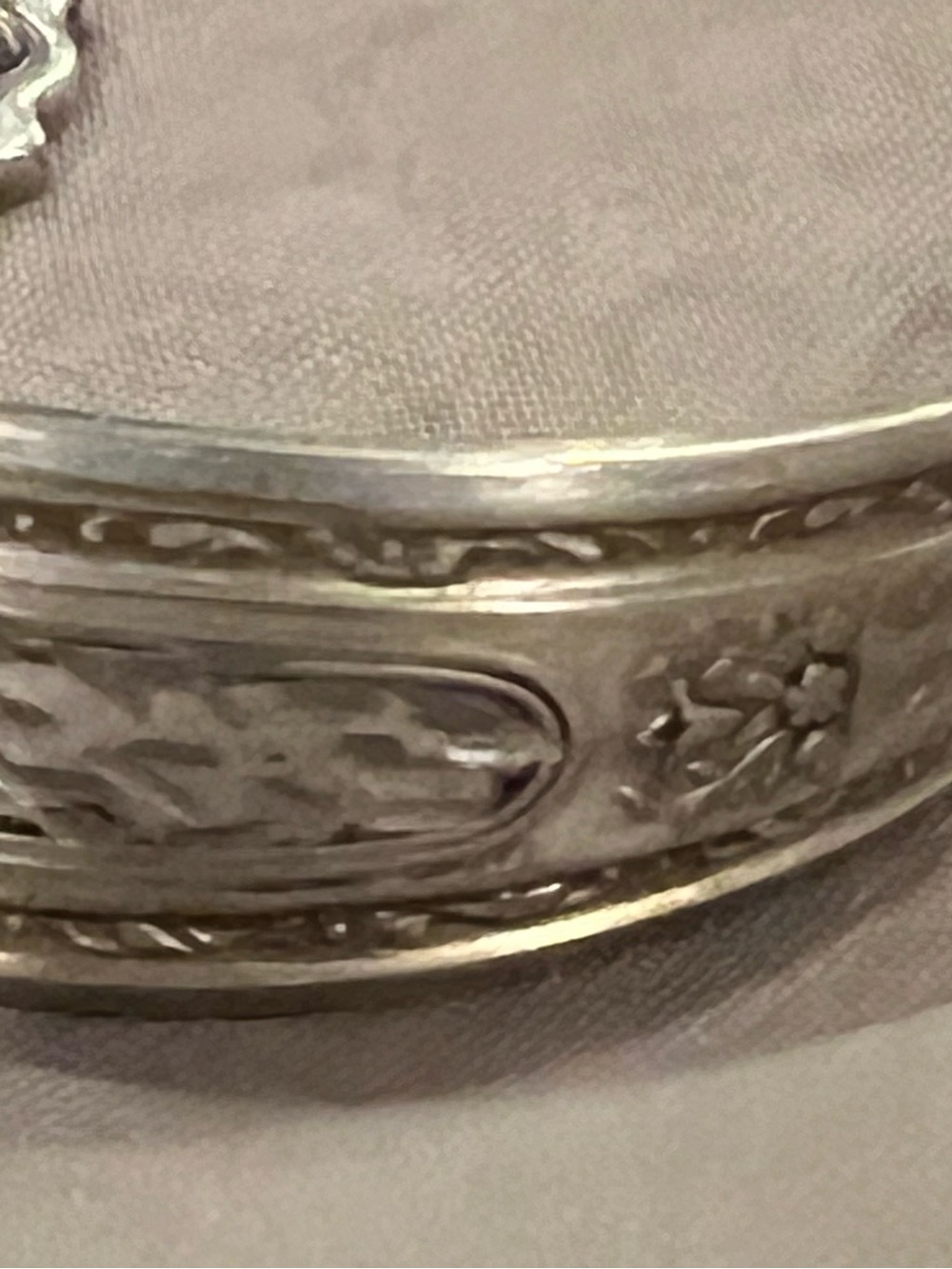 MONTANA SILVERSMITHS bracelet/pierced  earrings western set - Picture 6 of 6
